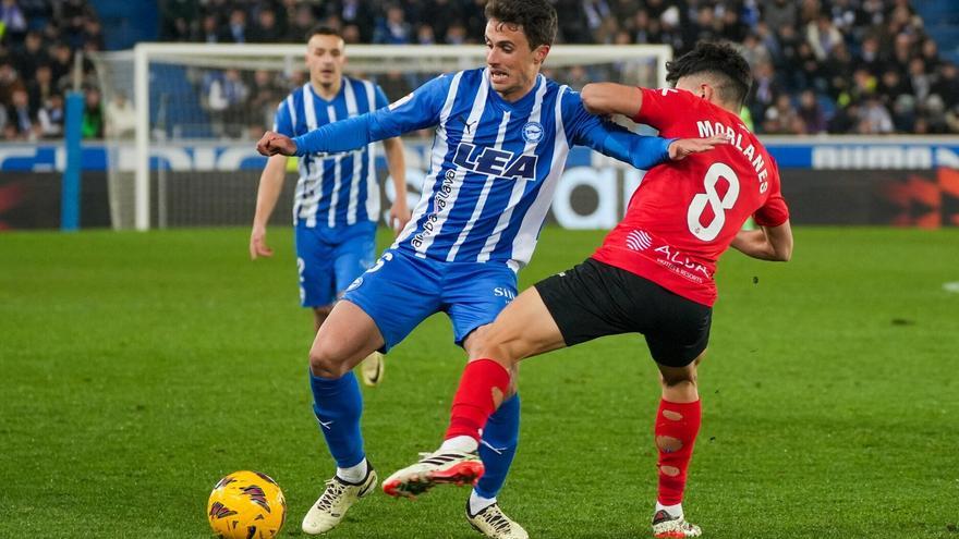 El Alavés, con una base pendiente de varios retoques