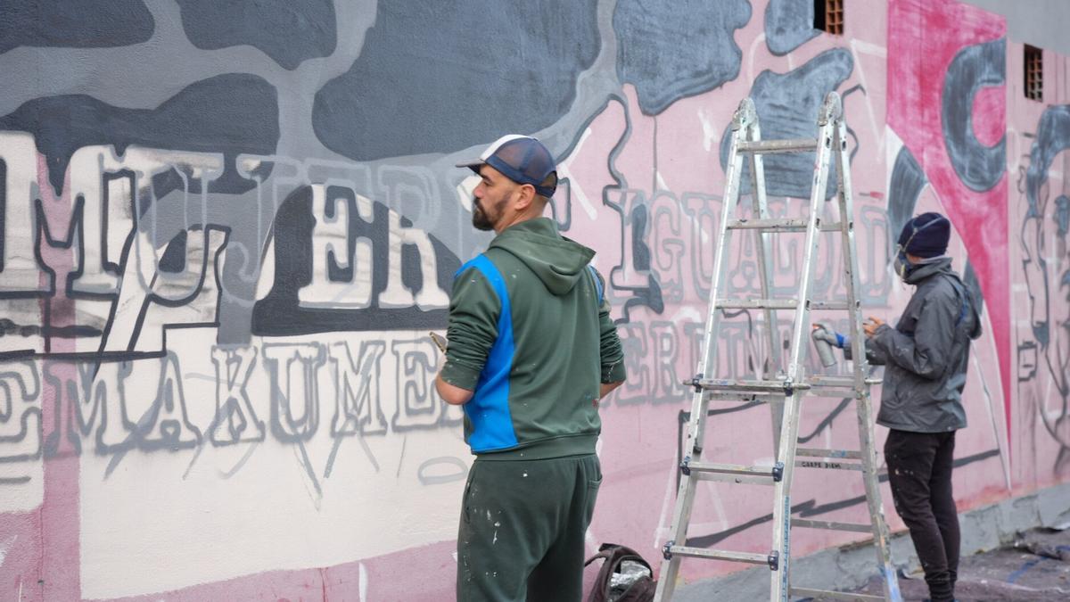 España, cincuenta años de democracia y libertad desde 1975 a 2025