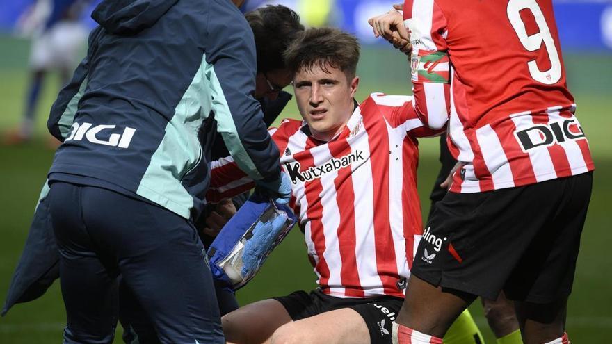 Las pruebas descartan una lesión grave en Mikel Jauregizar
