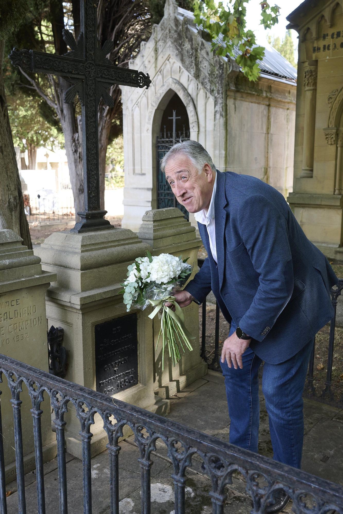 Homenaje a Pablo Sarasate en el cementerio de San José
