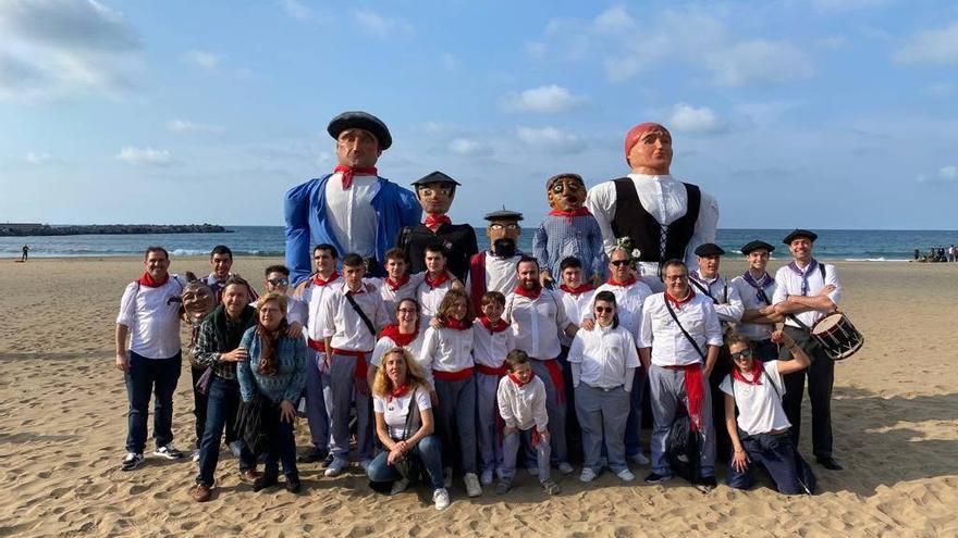 Vitoria celebrará junto a gigantes y cabezudos el Arai Eguna