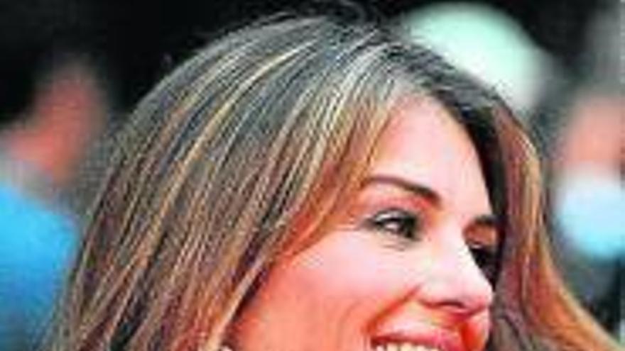 El idilio entre Liz Hurley y Bill Cliton, una farsa