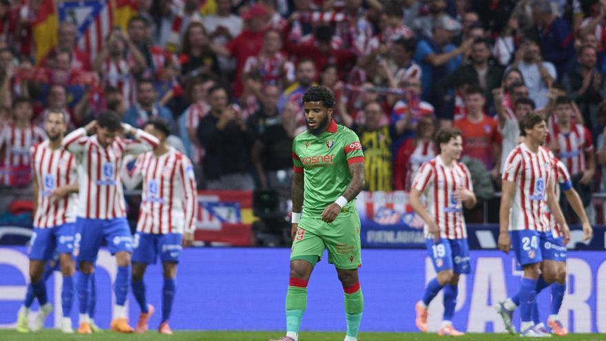 La defensa de Osasuna tiene grietas