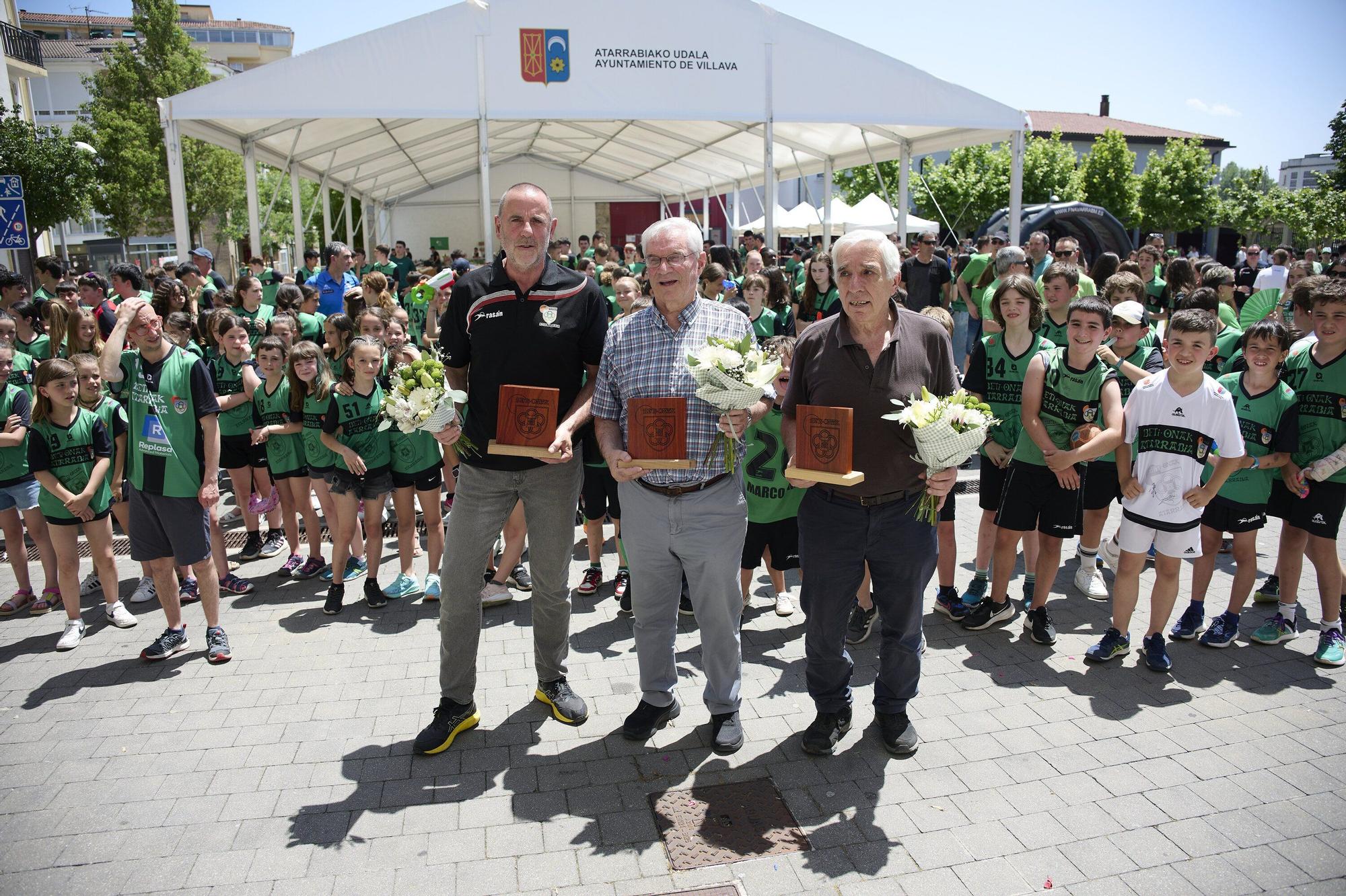 El Club Deportivo Beti Onak celebra su día entre homenajes