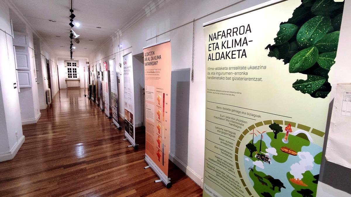 La exposición se ubica en la primera planta de Arizkunenea.