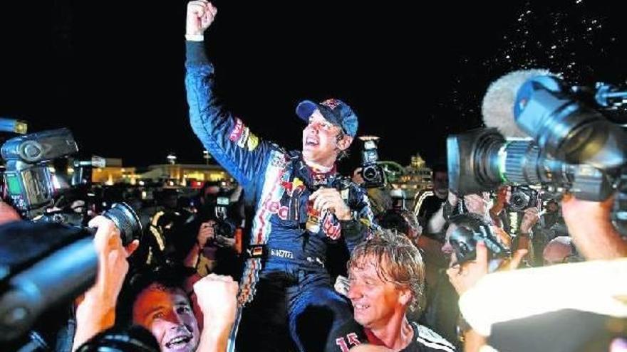 Bernie Ecclestone apuesta por Sebastian Vettel como campeón en 2010