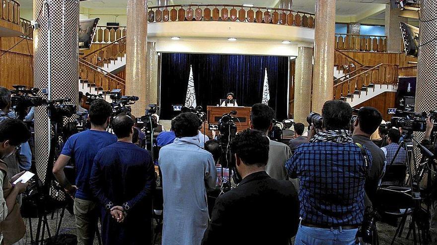 Los talibanes diseñan un gobierno islamista y sin mujeres
