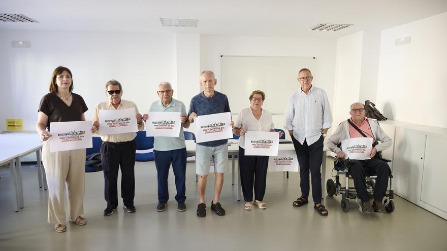 Presentación de la Plataforma pro-centro de día/Eguneko zentroaren aldeko plataforma