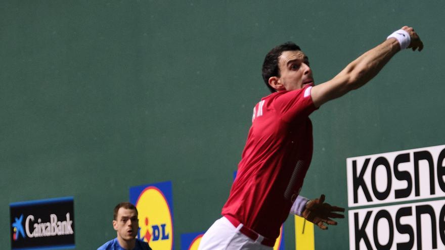 En imágenes: Altuna III vence a Laso en la liguilla de cuartos de final del Manomanista en el Navarra Arena de Iruñea.