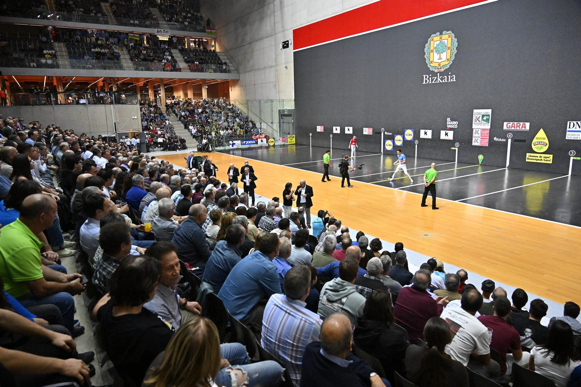 En imágenes: Etxeberria se hace con su primera txapela del Cuatro y Medio en Bilbao (22 - 11)