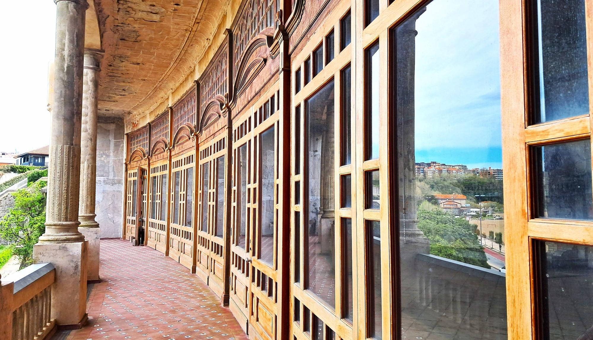 Galería acristalada.