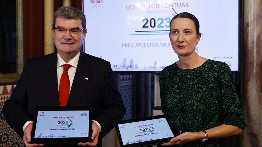 El PNV busca el relevo de Marta Ajuria en el Ayuntamiento de Bilbao