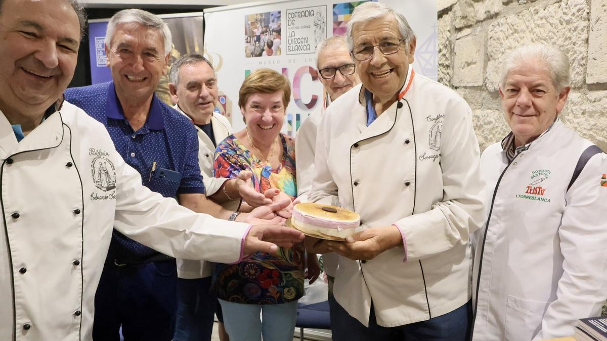 Pasteleros y confiteros de Álava presentan los postres de la Virgen Blanca.