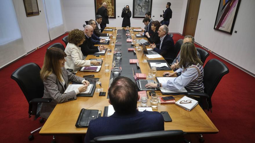Mesa y Junta de Portavoces del Parlamento de Navarra el lunes 26 de enero de 2026