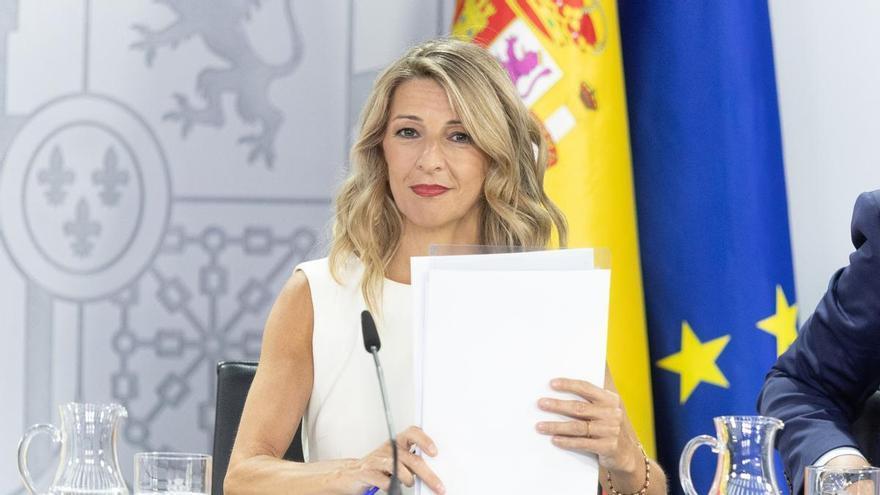 Díaz emplaza a Sánchez presentar los Presupuestos y pide un pacto contra incendios con las autonomías