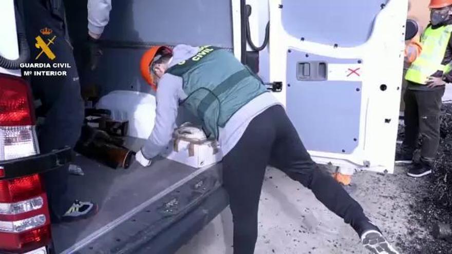 La Guardia Civil destruye 543 armas en Navarra, 521 de ellas, de fuego: así las convierten en chatarra