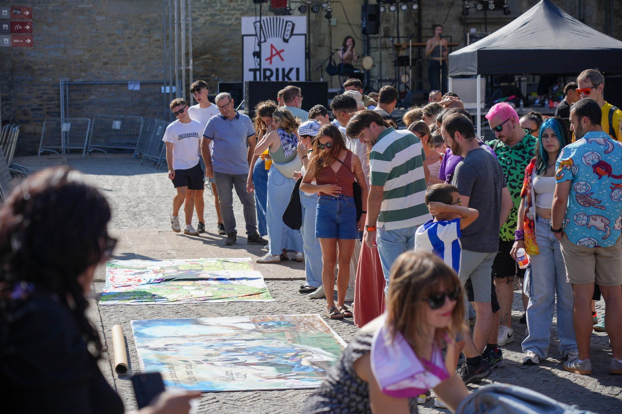 En imágenes: Las pancartas de blusas y neskas estrenan concurso en El Machete