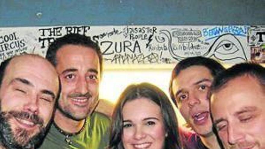 &#039;Canciones de cerca&#039;