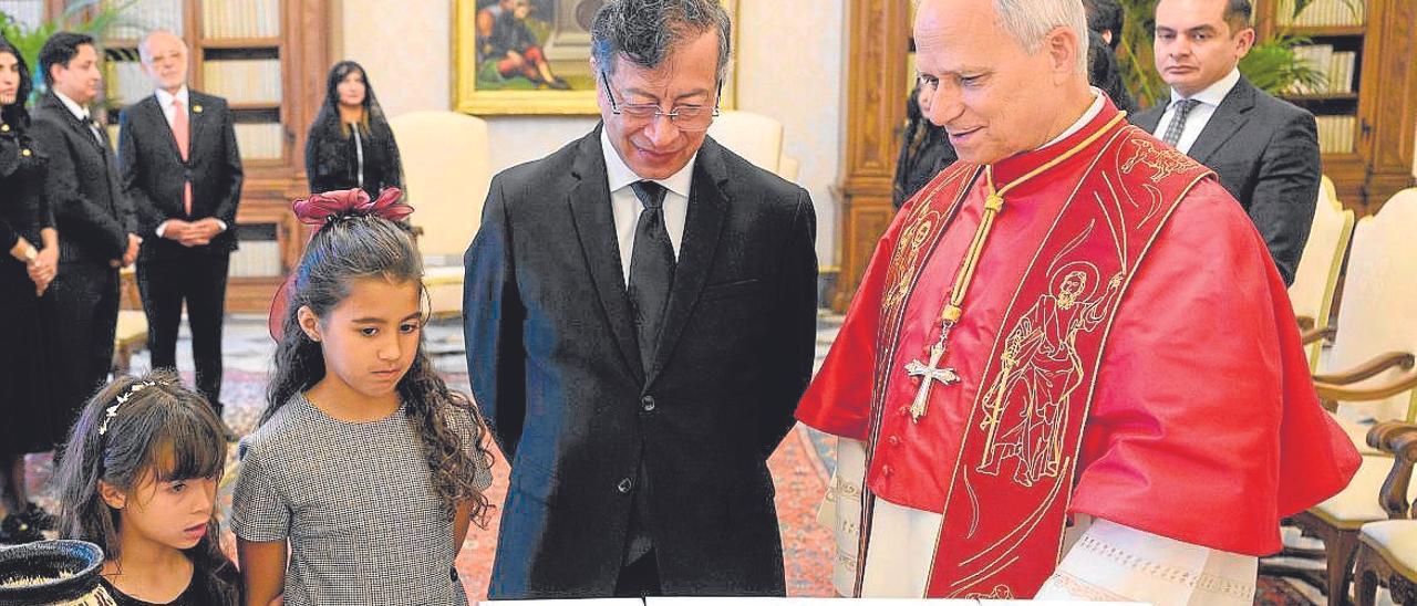 Con la Iglesia y la Guardia Civil han topado