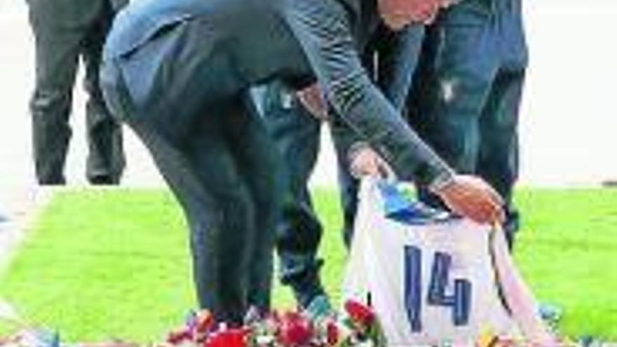Los Cruyff cerrarán mañana el duelo