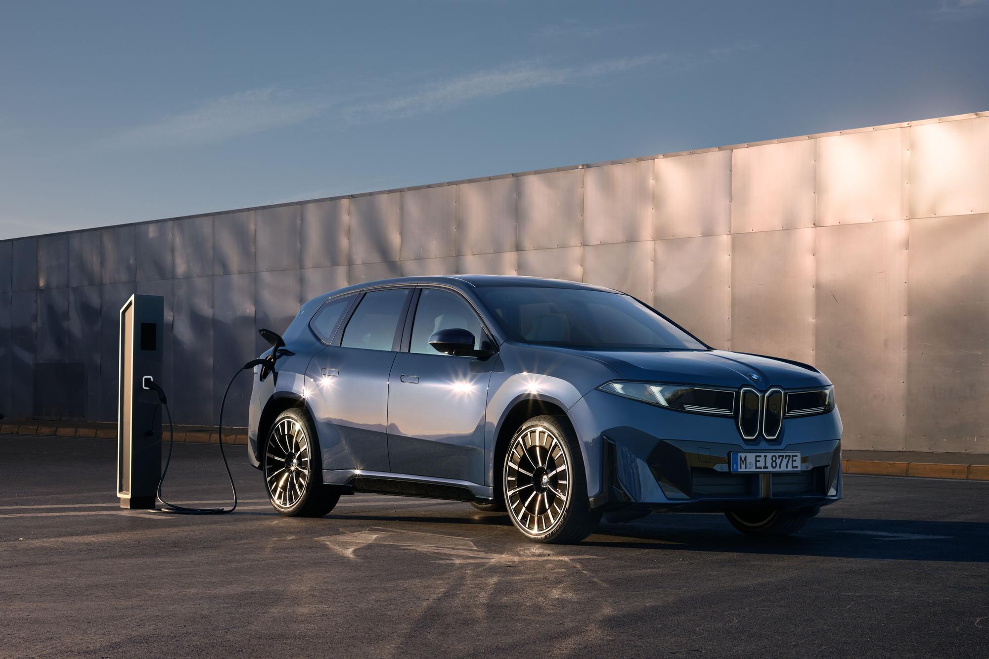 BMW iX3 exterior