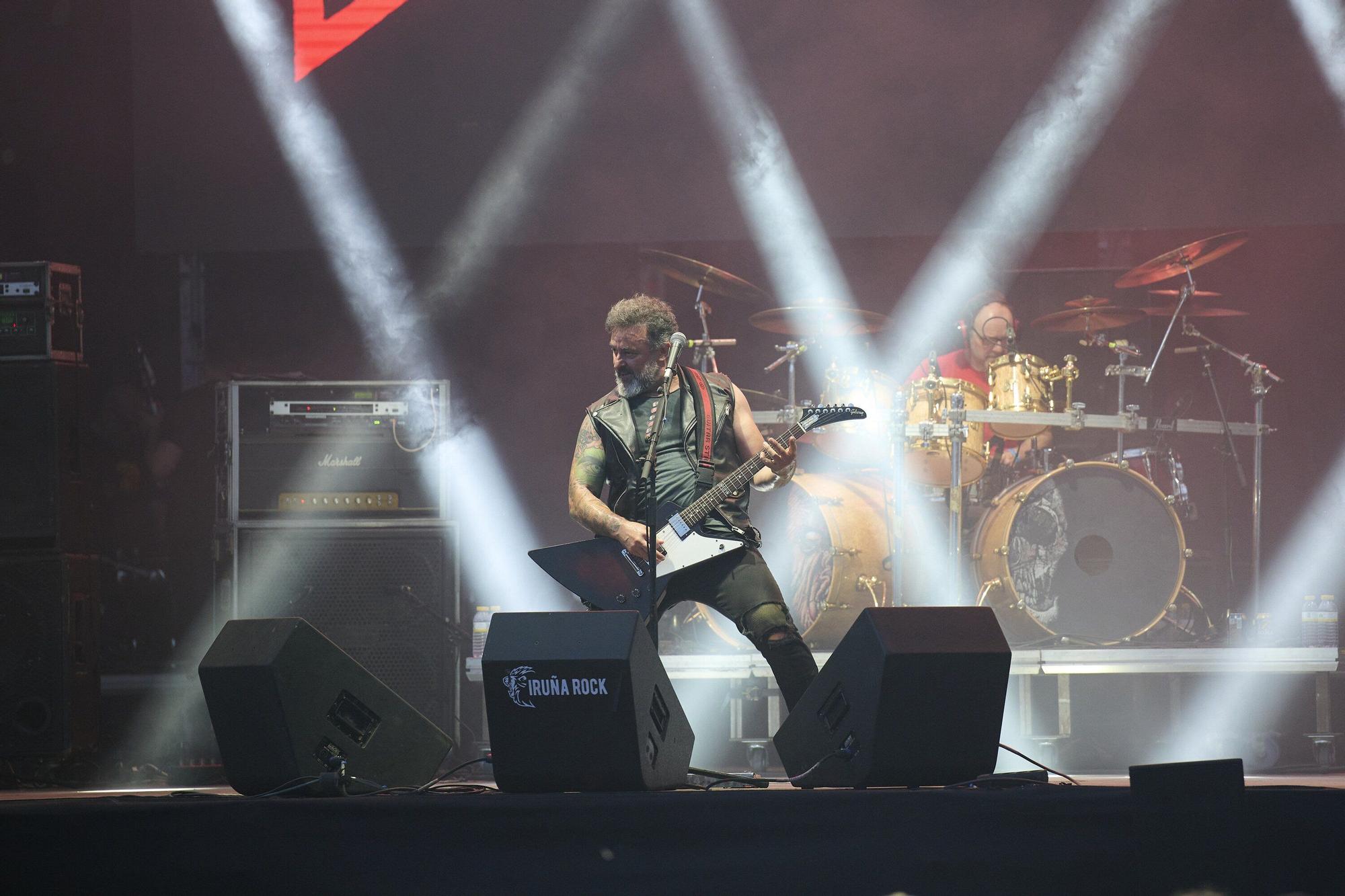 Fotos del primer día del Iruña Rock 2025