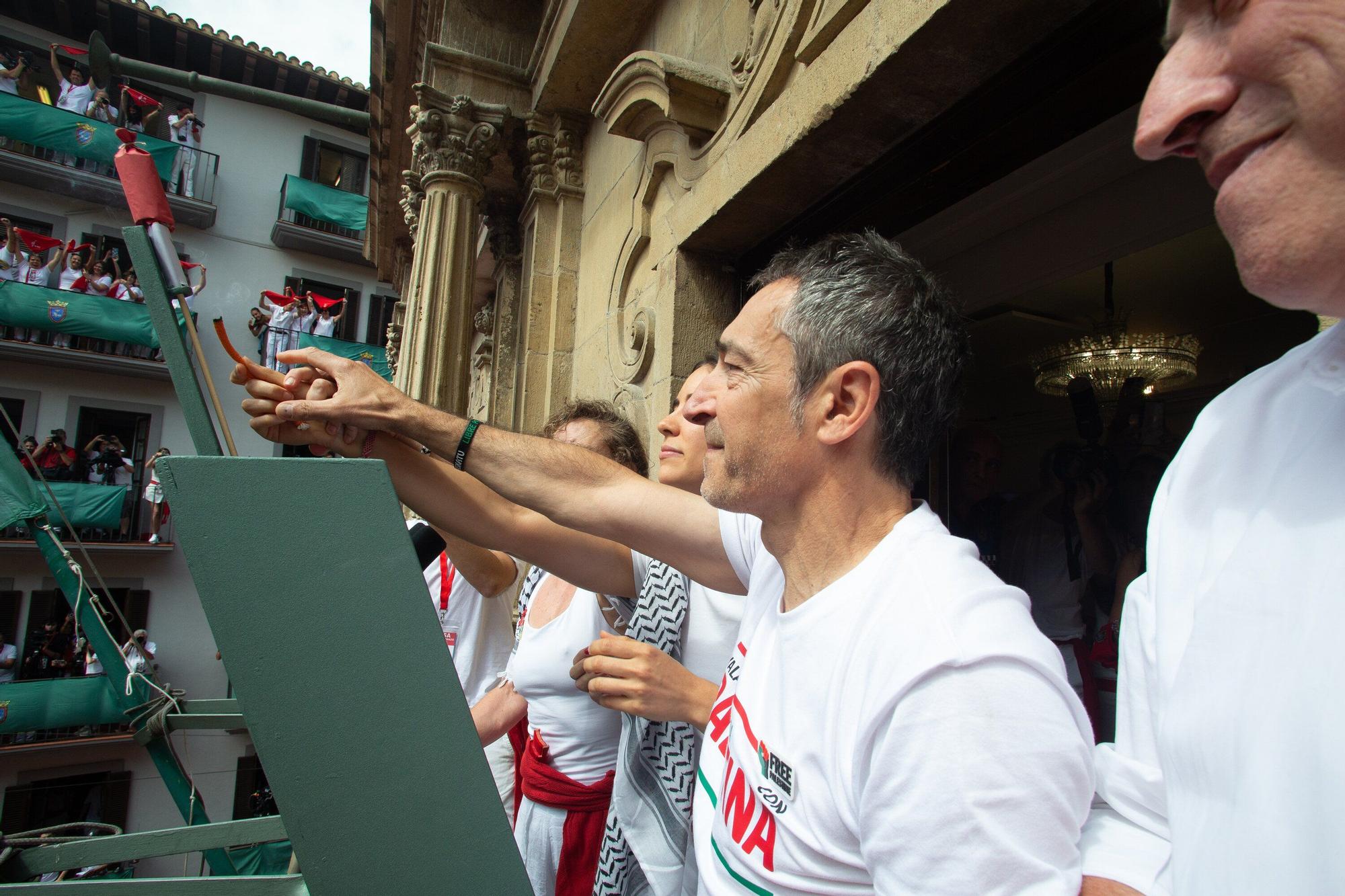 Fotos del  Chupinazo de San Fermín 2025 en Pamplona: ¡La fiesta más internacional se enciende con un grito solidario por Palestina!