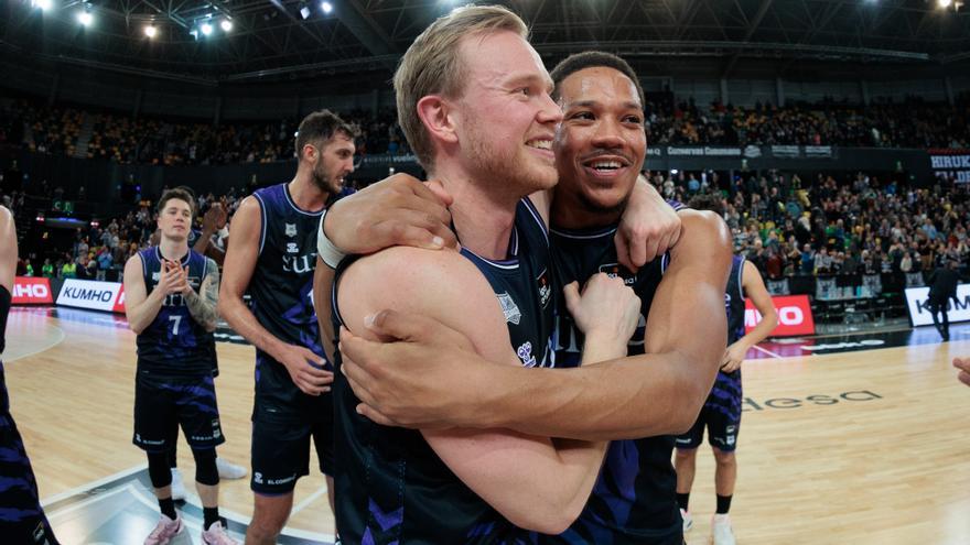 El Surne Bilbao y dos batutas en plena sintonía