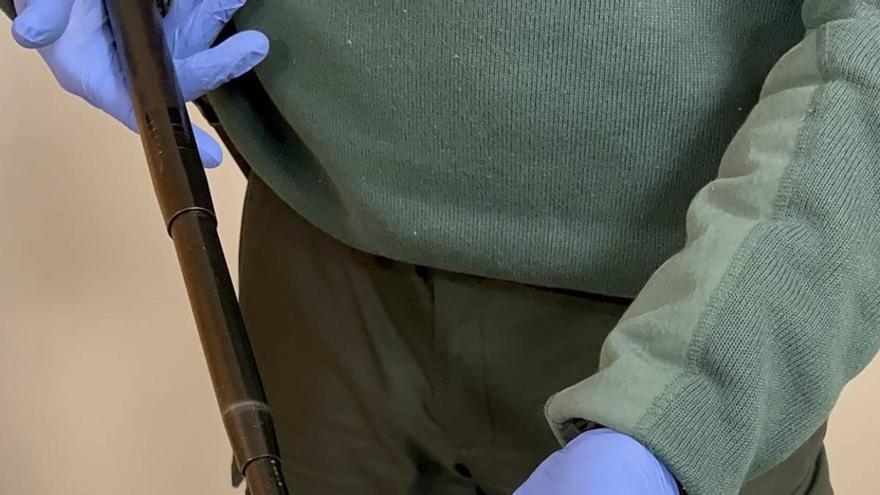 Interceptan una arma prohibida en el aeropuerto de Bilbao