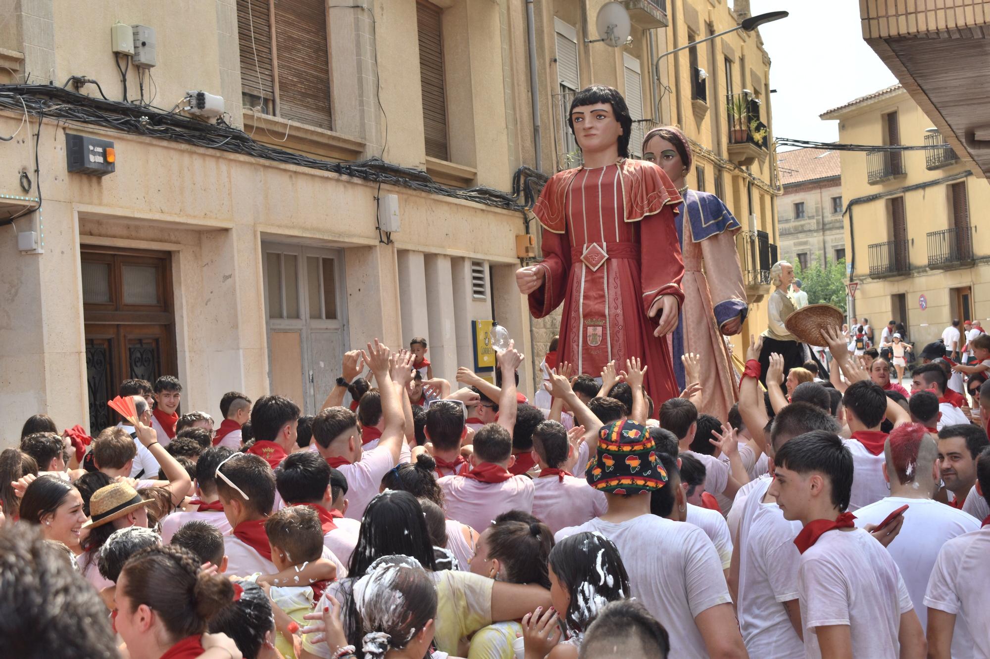 Fotos del chupinazo de las fiestas de Falces 2025