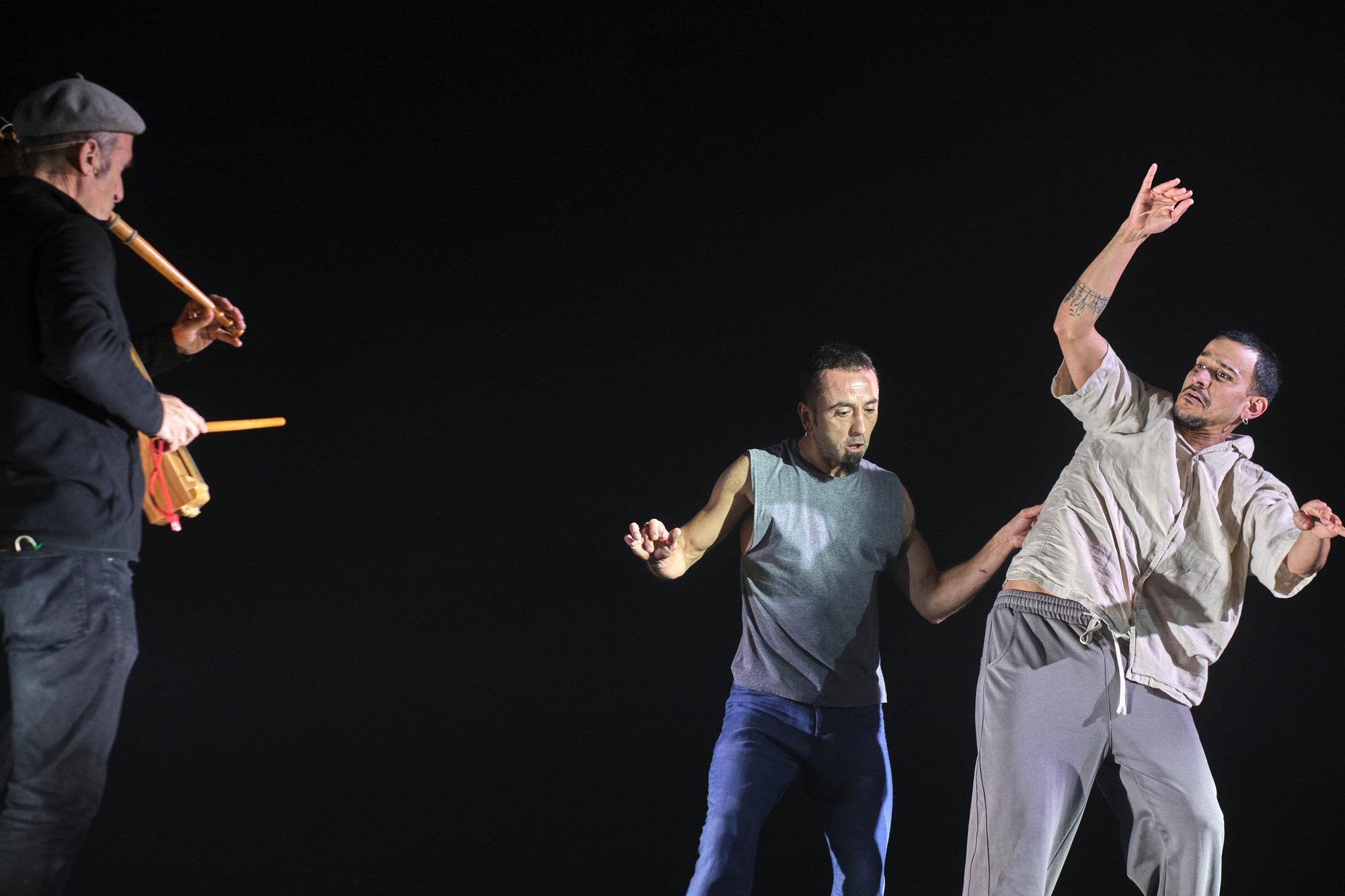 Fotos del espectáculo Ezberdin berdinak