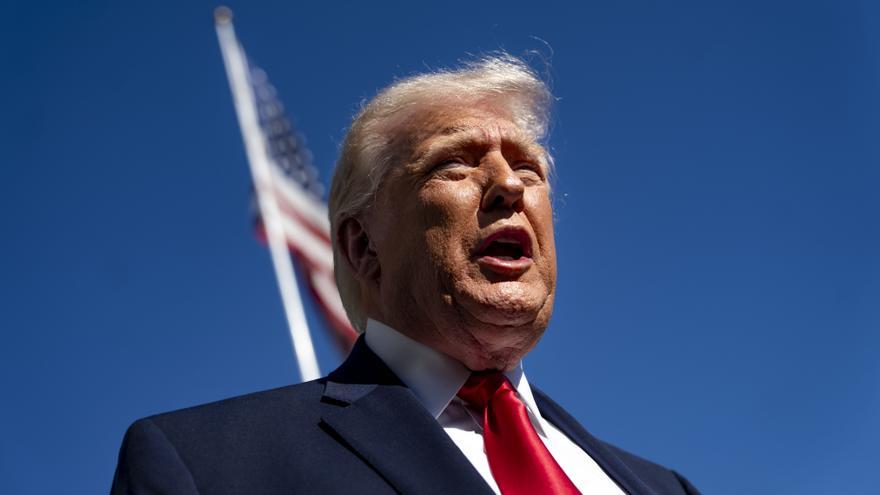 Trump amenaza a China con aranceles del 50% si proporciona armas a Irán