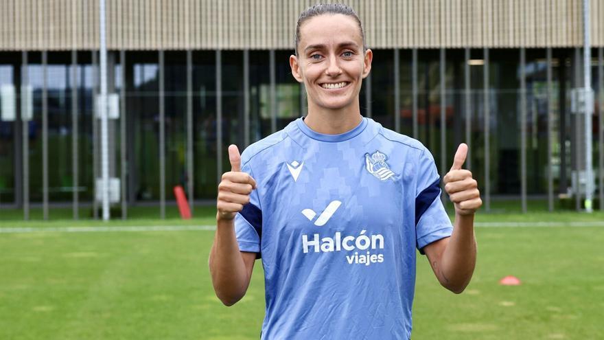 Primer entrenamiento sobre el césped de la Real