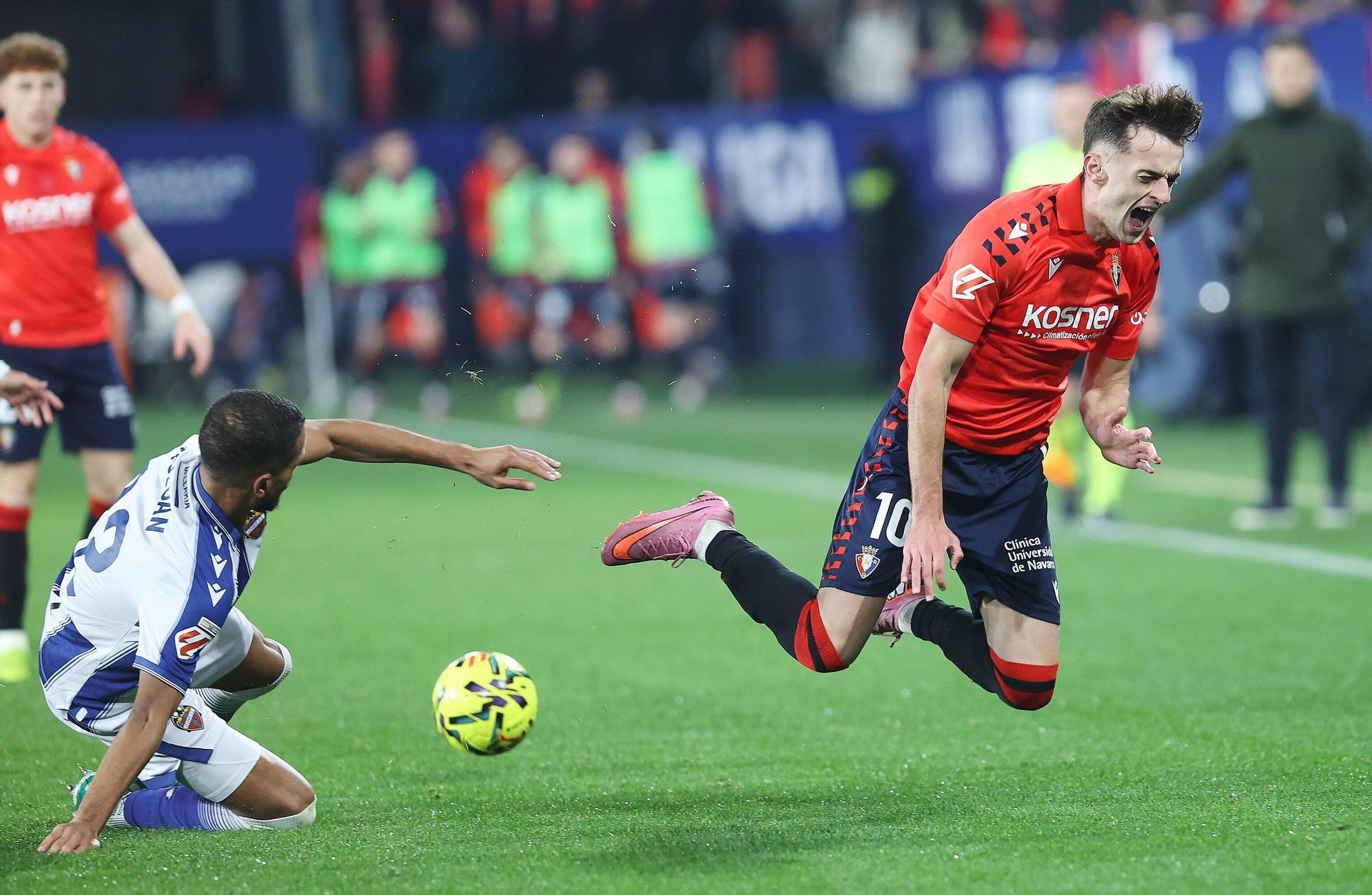 Fotos del partido Osasuna-Levante