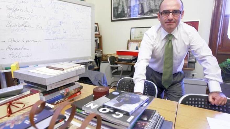 “Aprendí de Azkuna cuándo ceder o dar un golpe en la mesa”