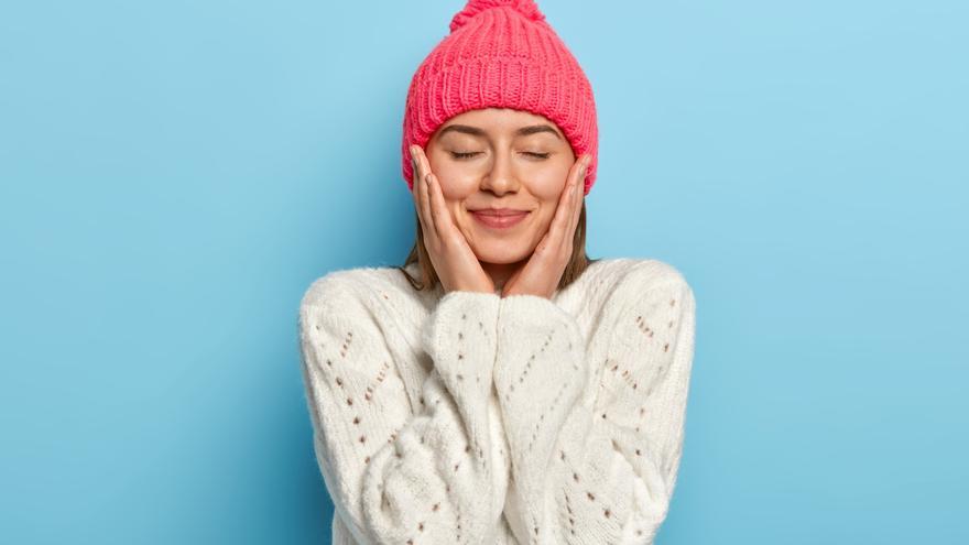 Vigila tu piel en invierno: la dermatóloga Ana Molina tiene el mejor remedio para cuidarla