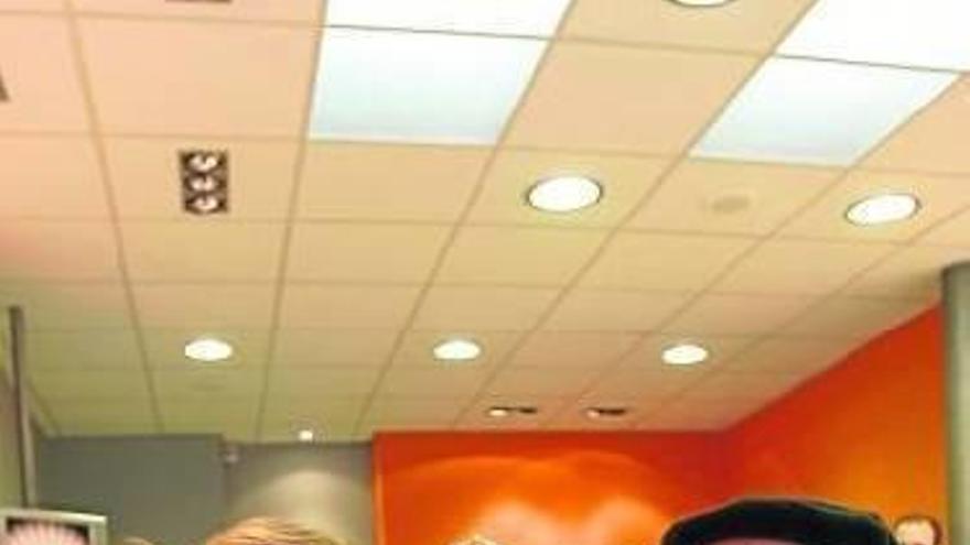 Lakua considera que el bonus de Euskaltel “choca con el compromiso con Euskadi”