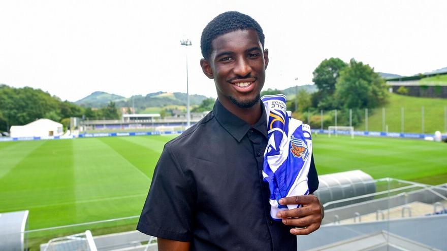 Real Sociedad | Entrevista a Ali Cho: “La velocidad es mi fuerte, pero también pido el balón al pie; puedo adaptarme a lo que toque”