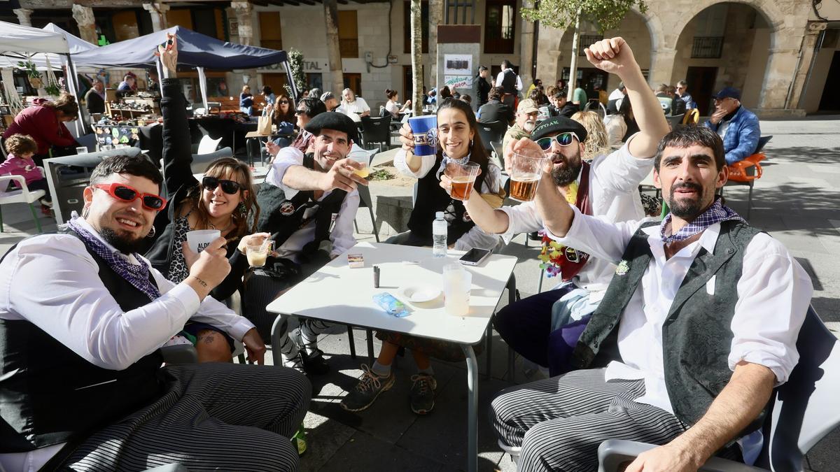 En imágenes: Miles de personas disfrutan de la 630 edición de la feria de Agurain