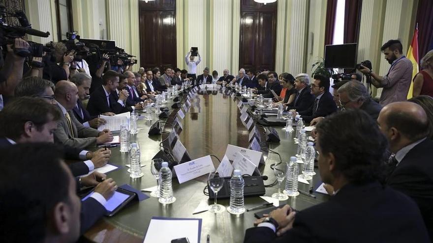 Agricultura anuncia un acuerdo para revalorizar el sector lácteo y mejorar precios