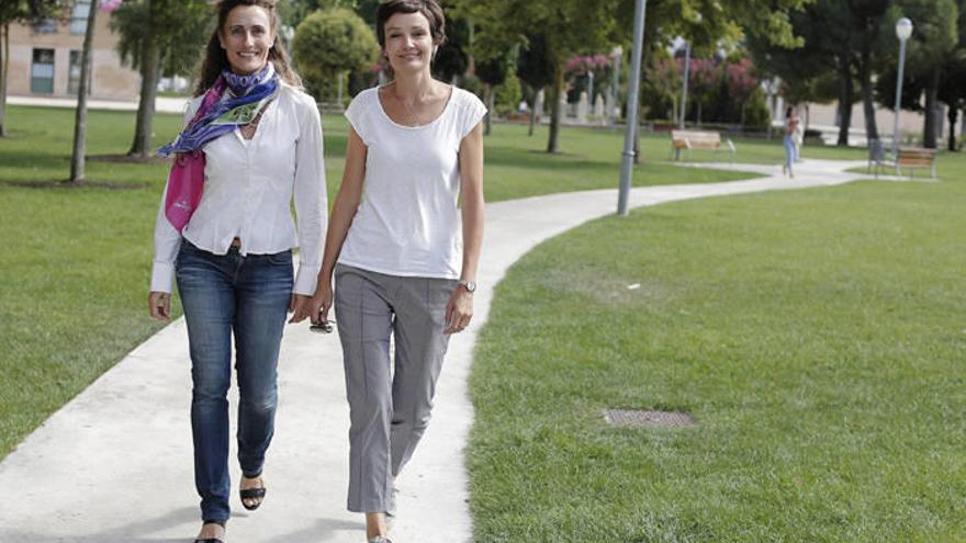 Lidón Soriano (izquierda) y Patricia Amigot (derecha), ayer en Zizur.
