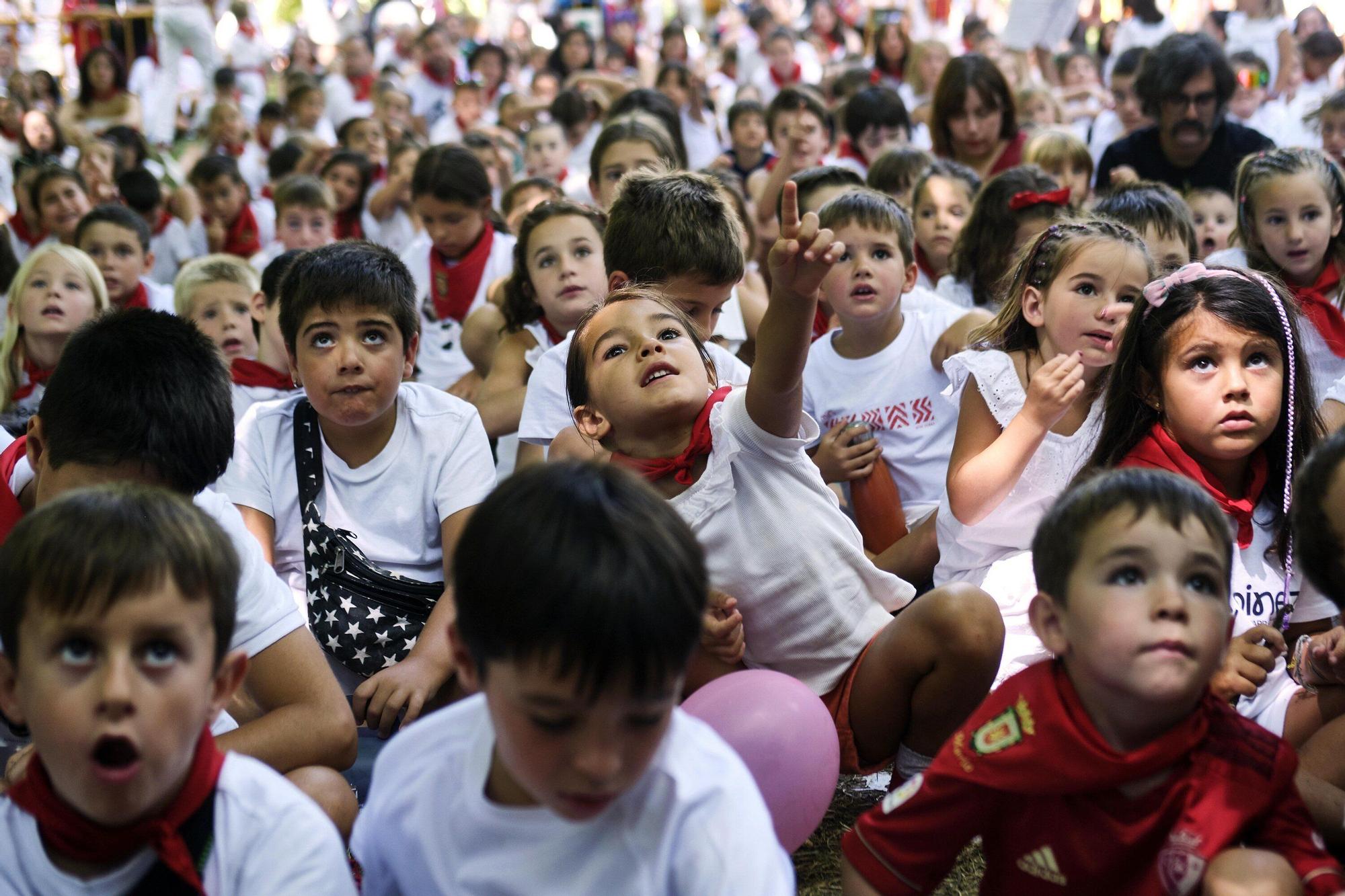 Gorgorito conquita los corazones de decenas de niños, como hace 70 años