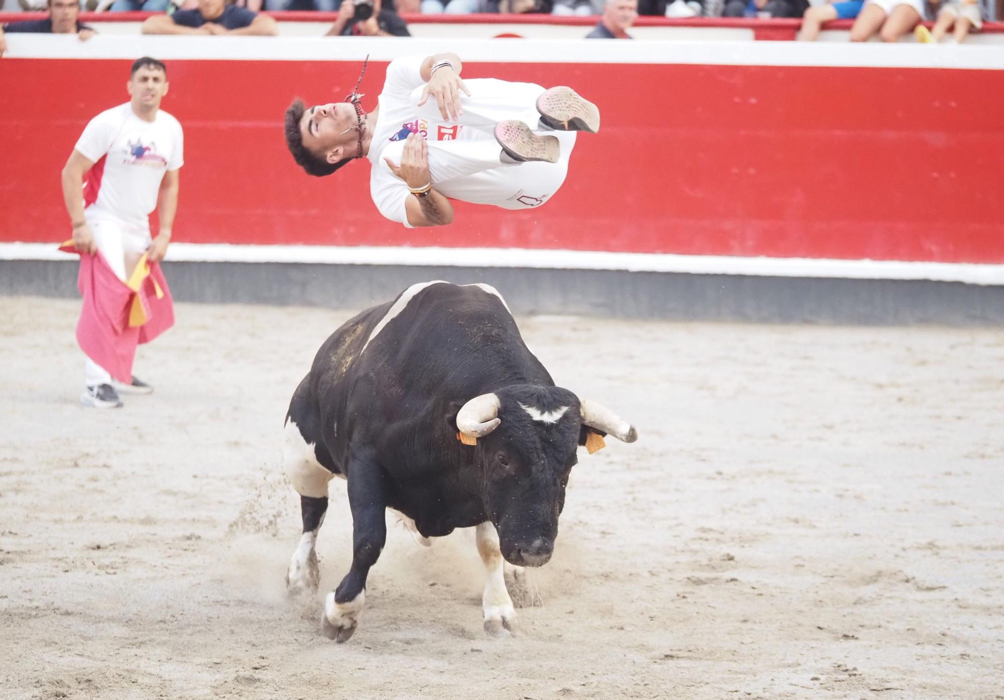 El extremeño Israel Pérez 'Ruso' se estrena con victoria en el Campeonato de Recortadores de Azpeitia