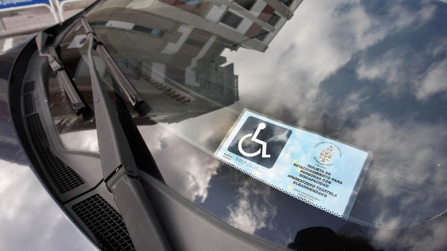 Donostia: Los poseedores de tarjeta de discapacidad podrán ver en el móvil las plazas libres de la zona OTA