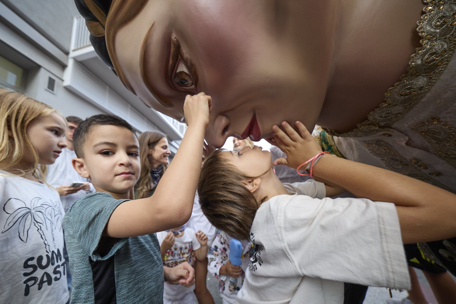 Fotos de la despedida de los gigantes en fiestas de Burlada
