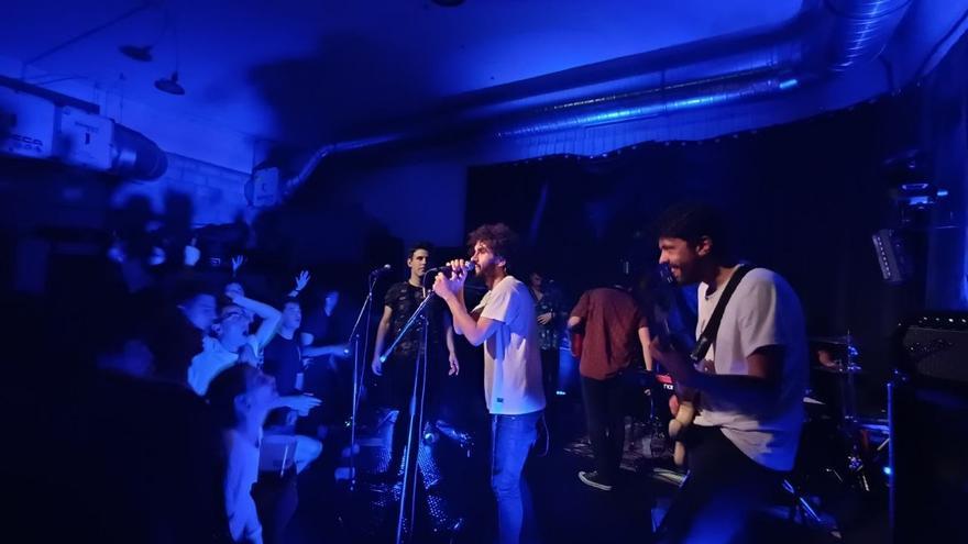 ¿Quién tocará en el Gaztetxe de Zarautz este sábado? Sólo se sabe la hora