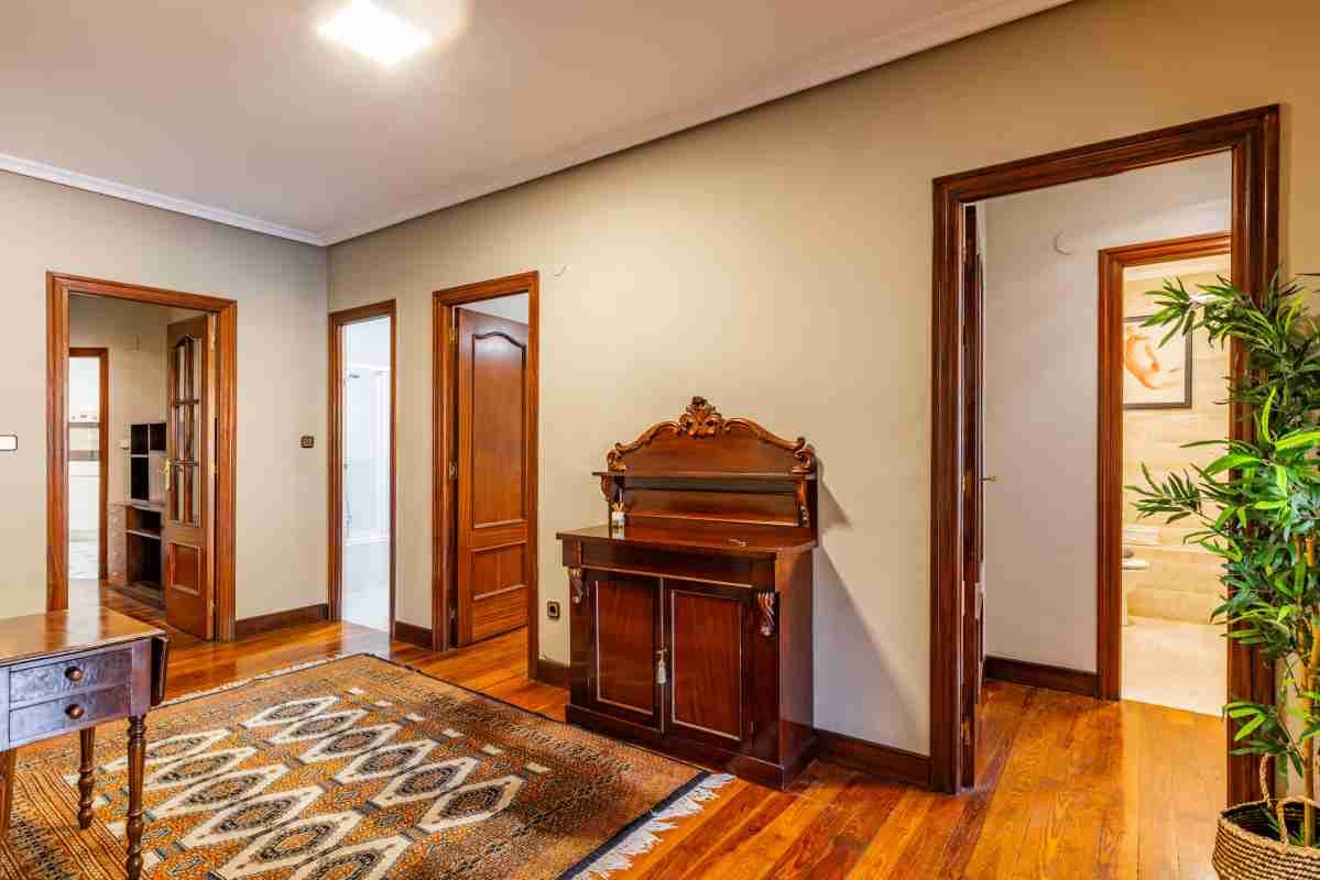 Amplio piso en venta a un paso de la playa de la Zurriol