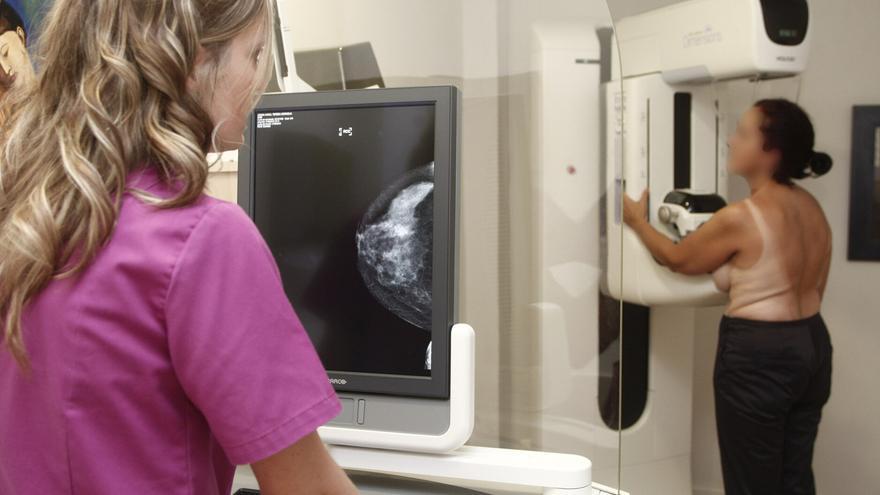 Navarra cita en menos de 15 días a las mujeres que requieren pruebas complementarias tras el cribado de cáncer de mama