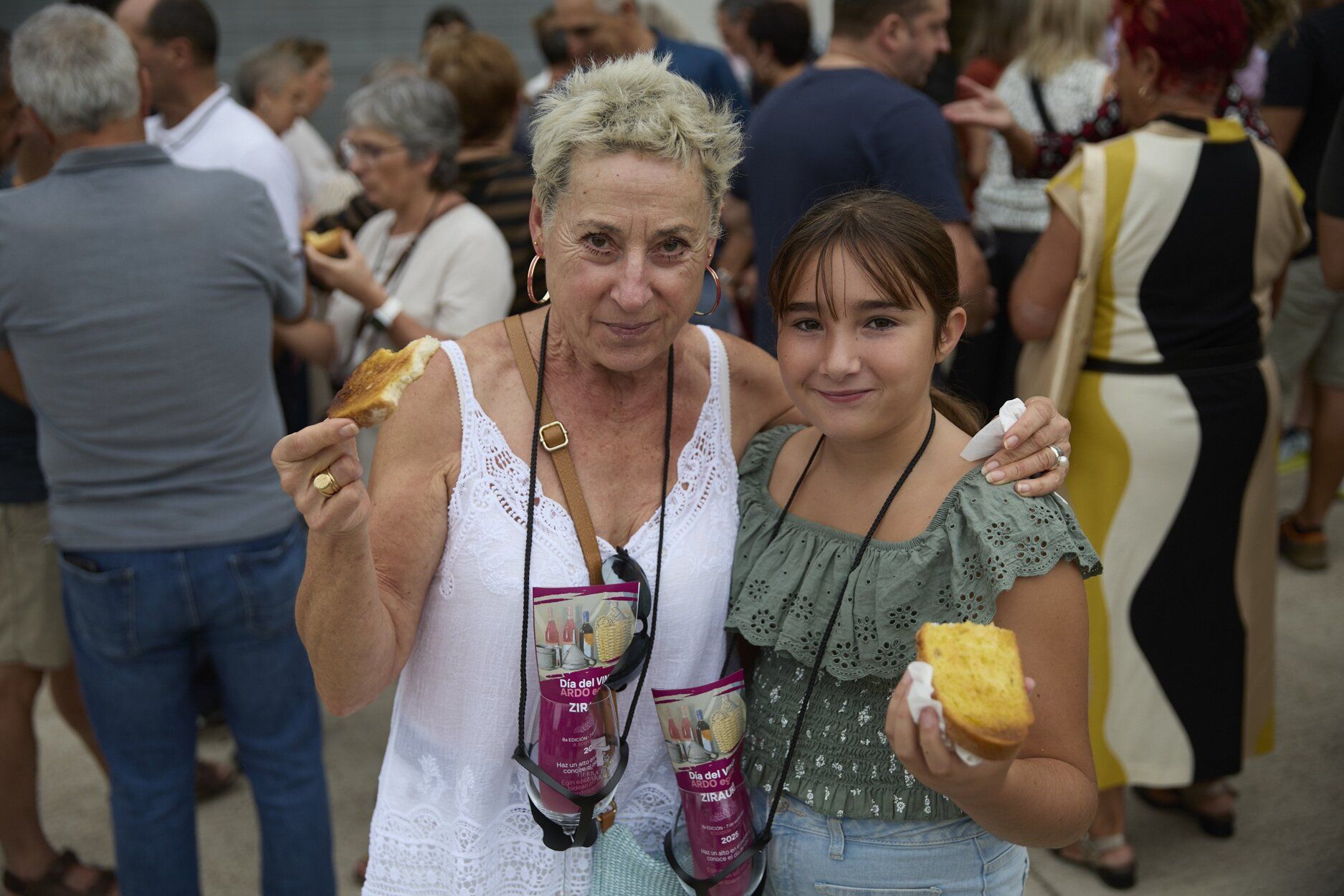 Fotos del día del vino en Zirauki