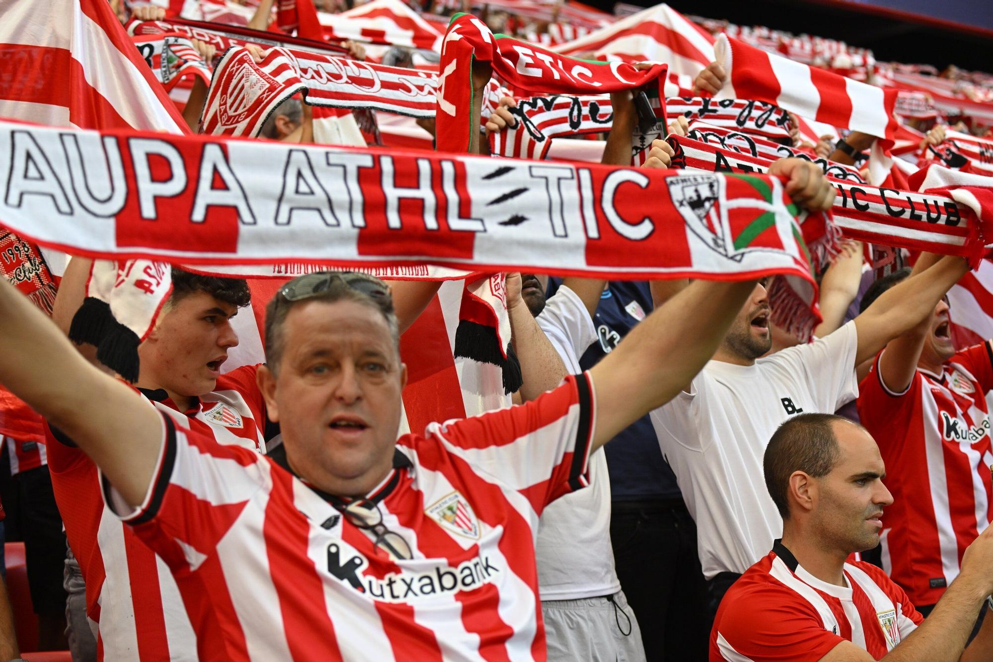 En imágenes: ¿Has estado en San Mamés viendo el Athletic-Arsenal? Búscate en nuestra galería